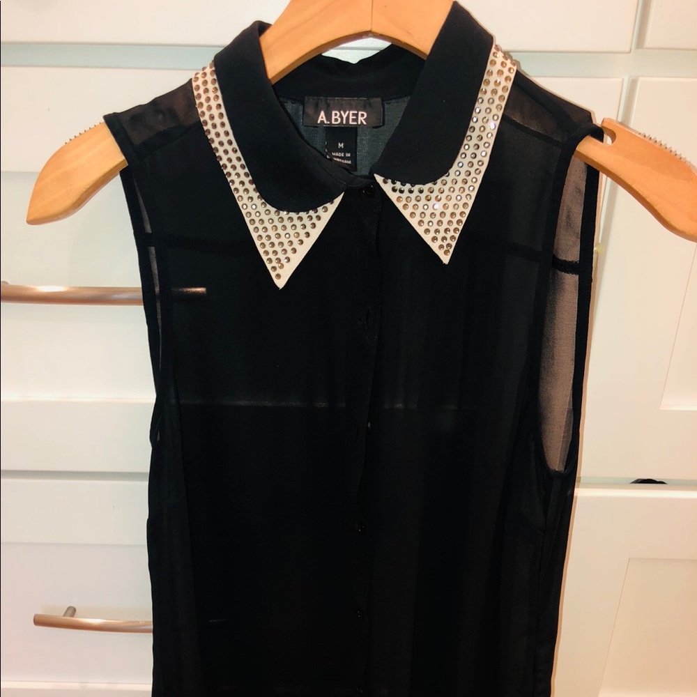 Black work top